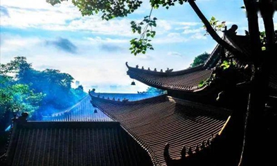 央视大型佛教纪录片《千年菩提路》——随波洗石